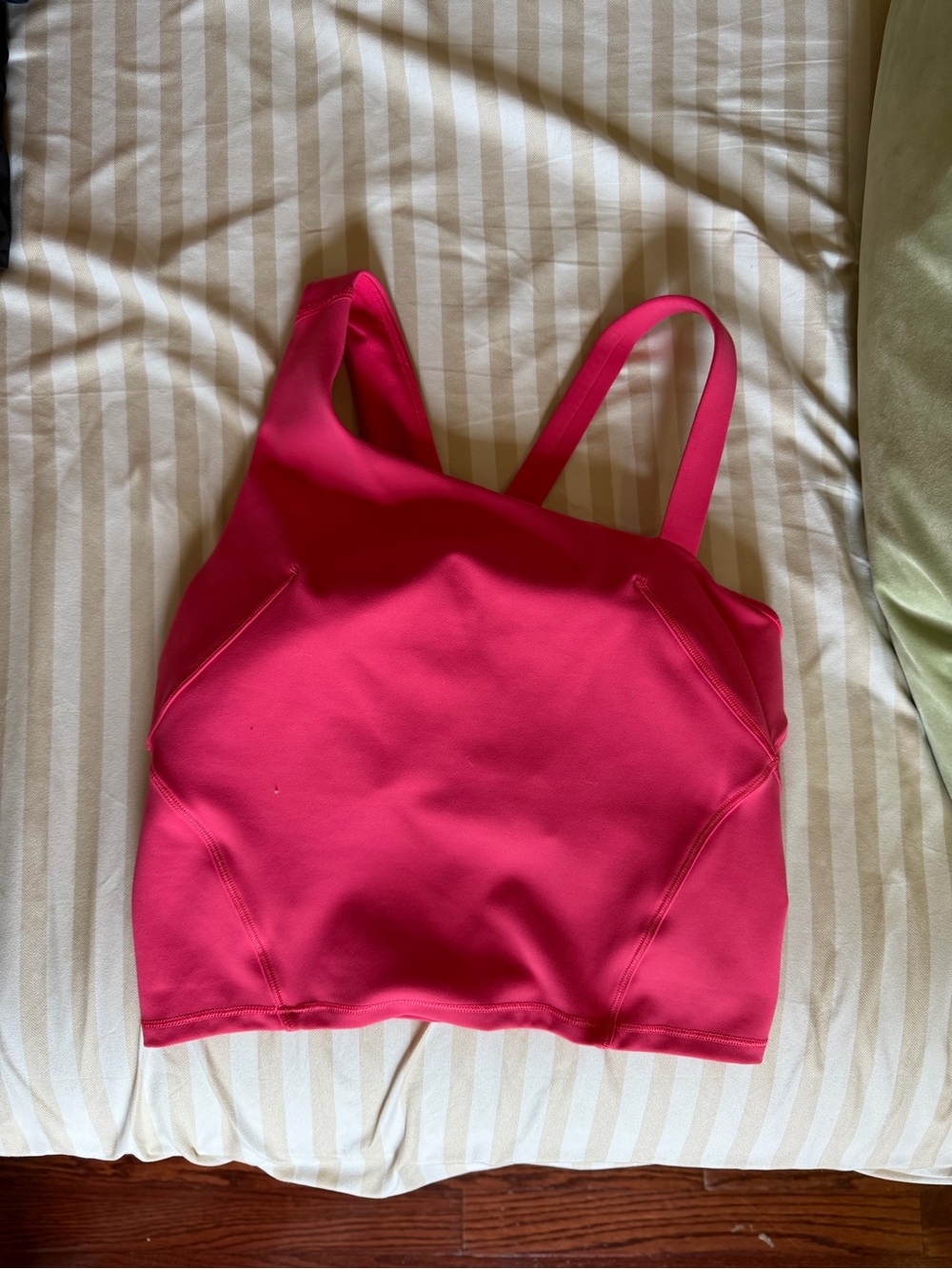 Lululemon women’s asymmetrical padded tank